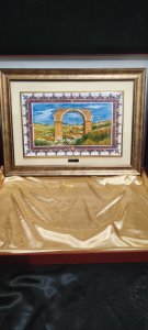 لوحة فنية من السيراميك